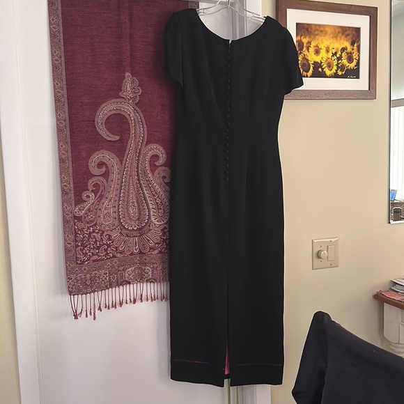 Beautiful Black Vintage Donna Morgan Dress - Picture 8 of 8